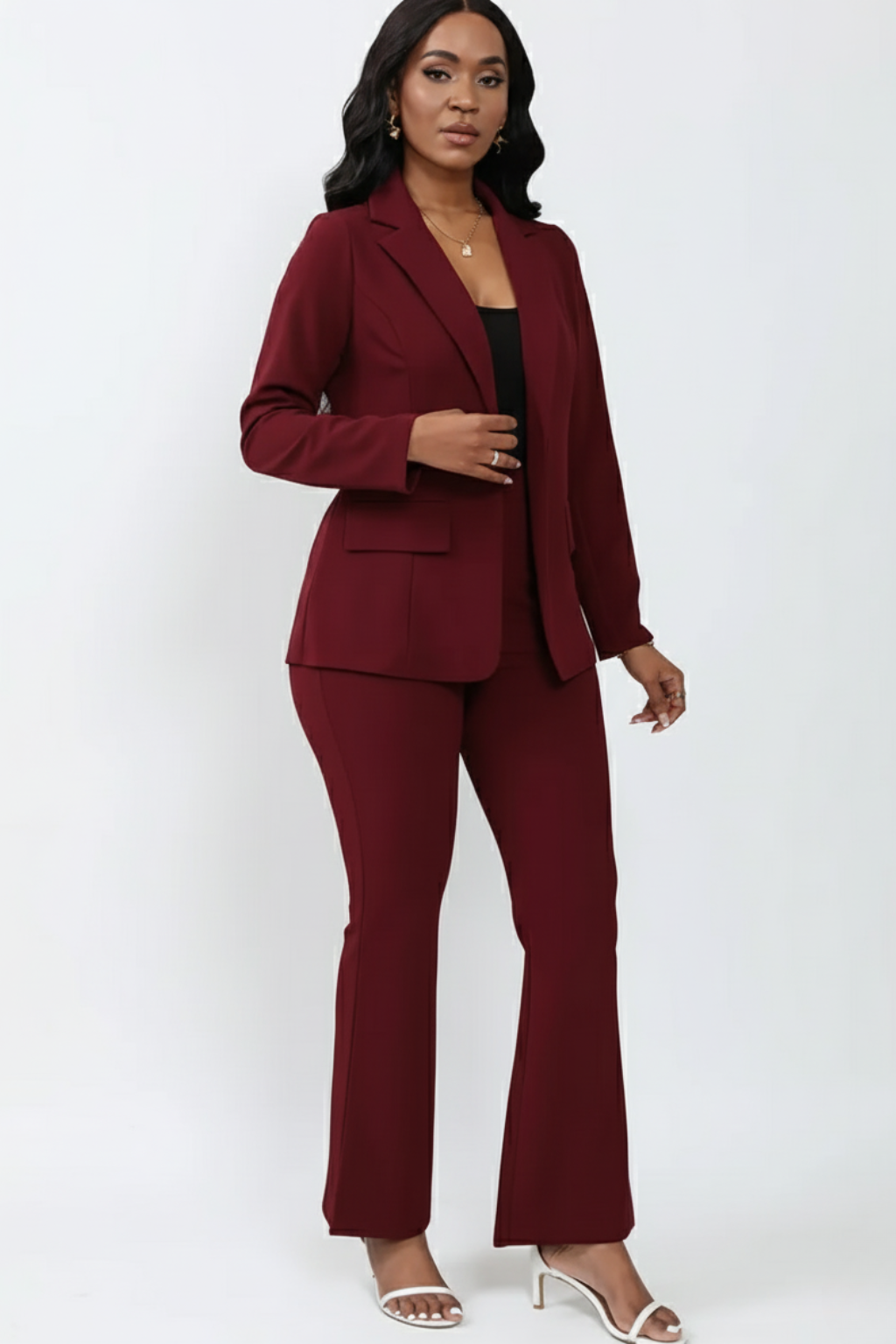 Chic Women's Blazer and Trouser Ensemble