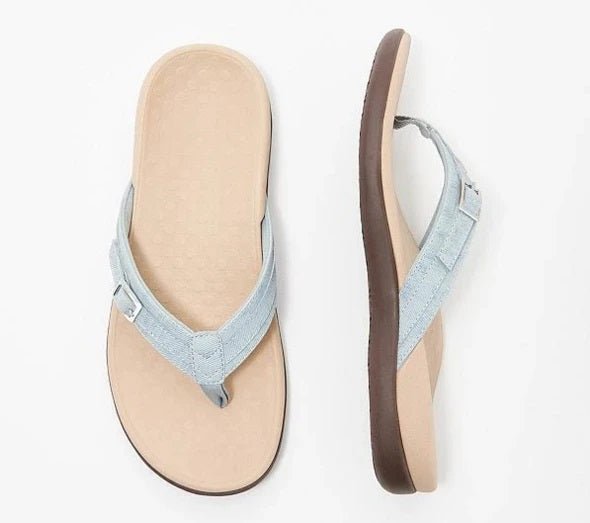 Stylish Women’s Flip-Flops for All-Day Adventures