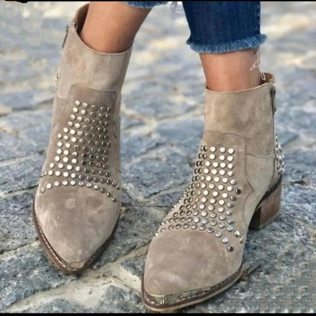 Women's Chunky Boots | Studded Pointed Toe