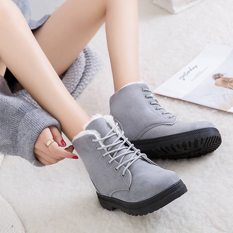 Women's Winter Boots | Warm & Non-Slip Sole