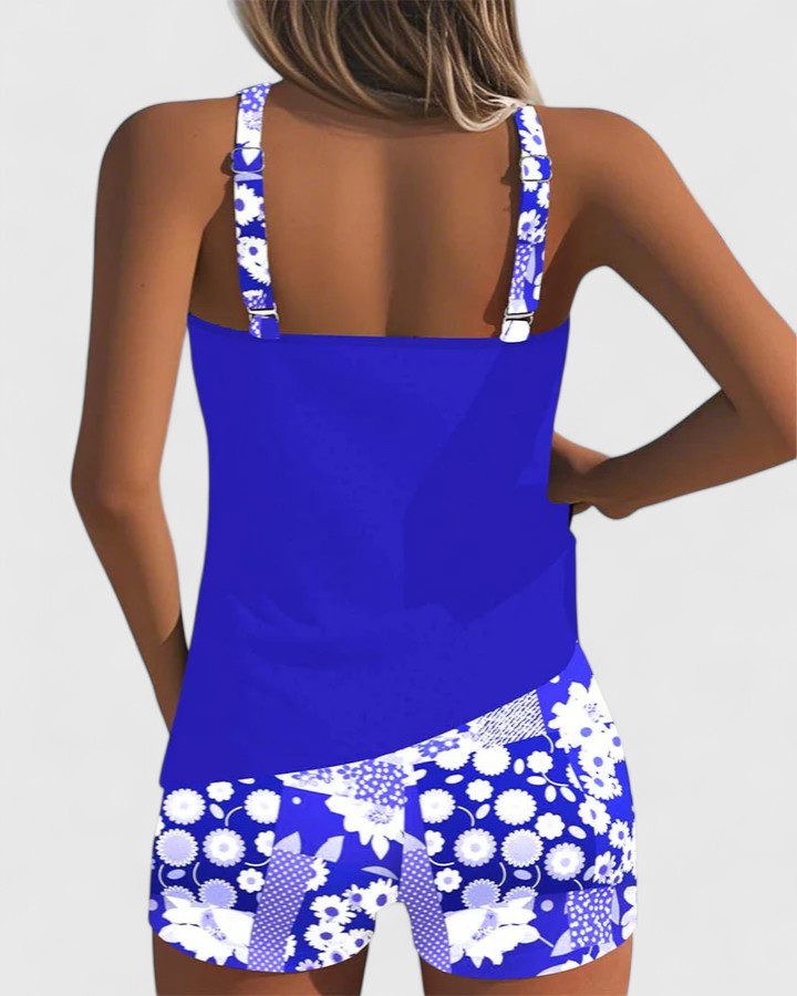 Aurianna | Chic Swimwear for Poolside Elegance
