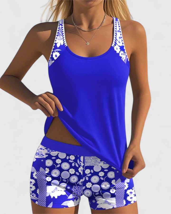 Aurianna | Chic Swimwear for Poolside Elegance