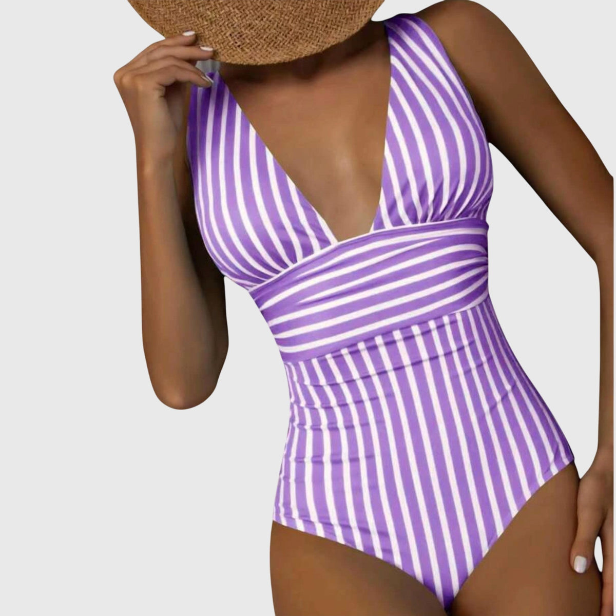 Aurora - Chic Swimwear for Poolside Elegance