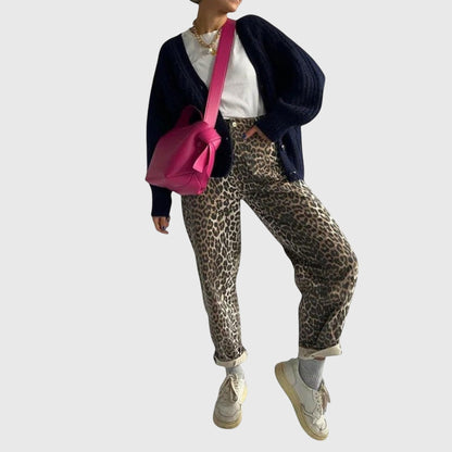 Chandra - Retro Leopard Print Jeans for Every Occasion