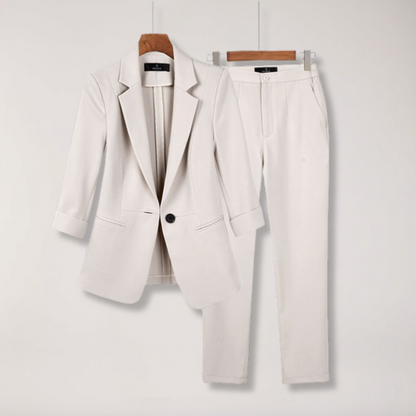 Chic Women's Blazer and Trousers Set for Office and Events