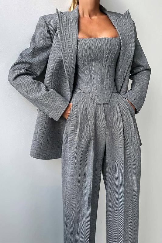 Chic Women's Three-Piece Suit: Blazer, Corset, Wide-Leg Trousers for Stylish Occasions