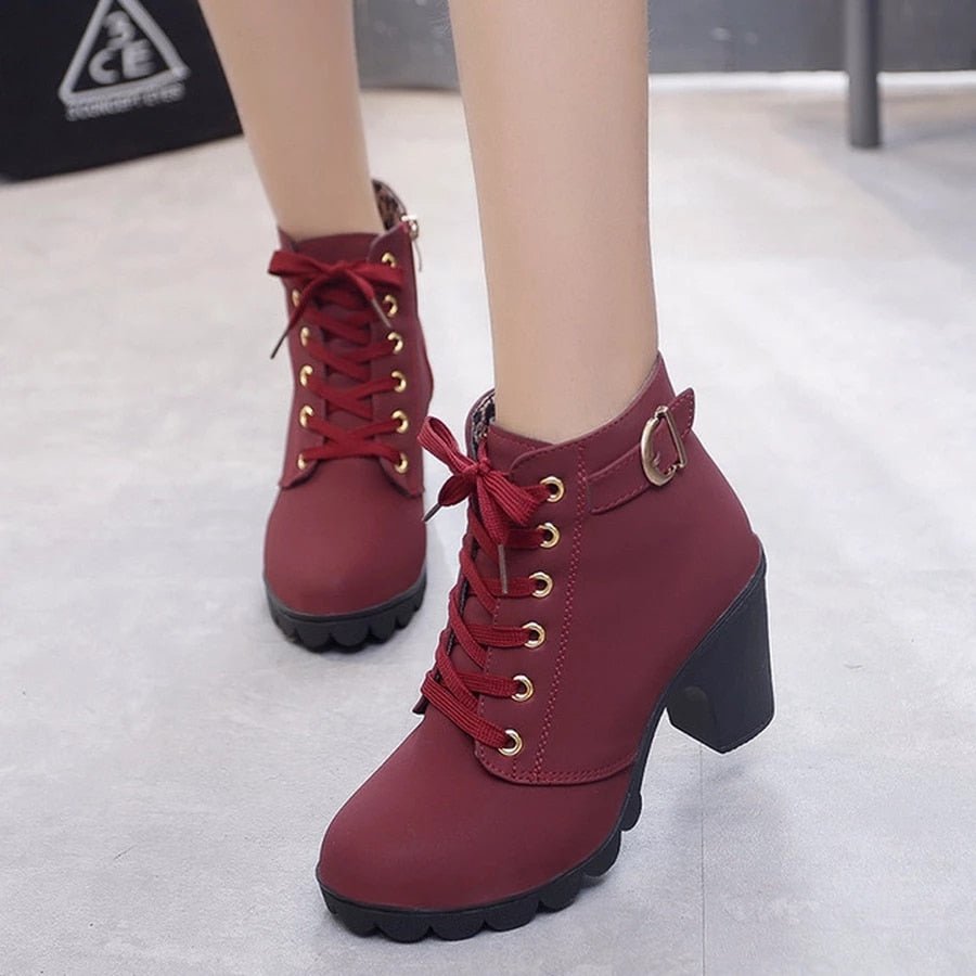 Hazel - Stylish Lace-Up Ankle Boots for Any Occasion
