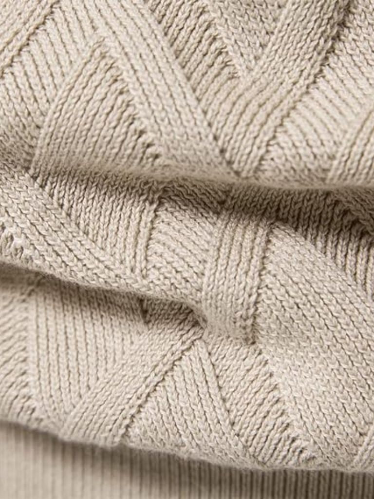 Minimalist Knit Pullover - Cross & Crown - Cross & Crown