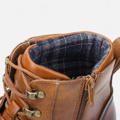 Men's Boots Retro Lightweight Round Toe Clean Silhouette with Lace Up