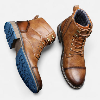 Men's Boots Retro Lightweight Round Toe Clean Silhouette with Lace Up