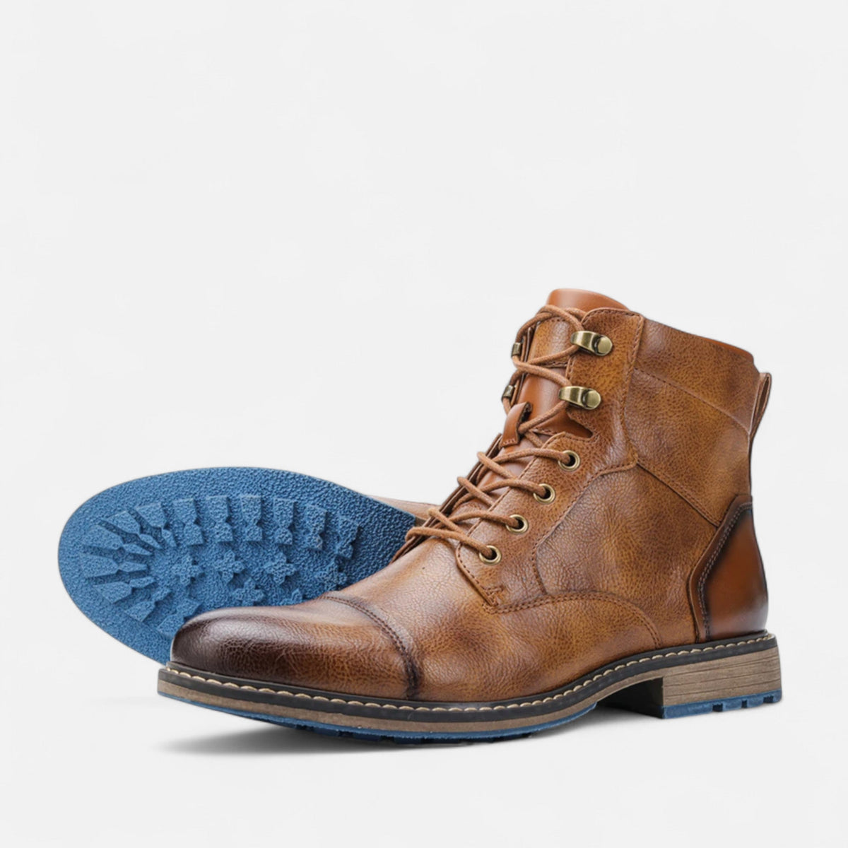 Men's Boots Retro Lightweight Round Toe Clean Silhouette with Lace Up