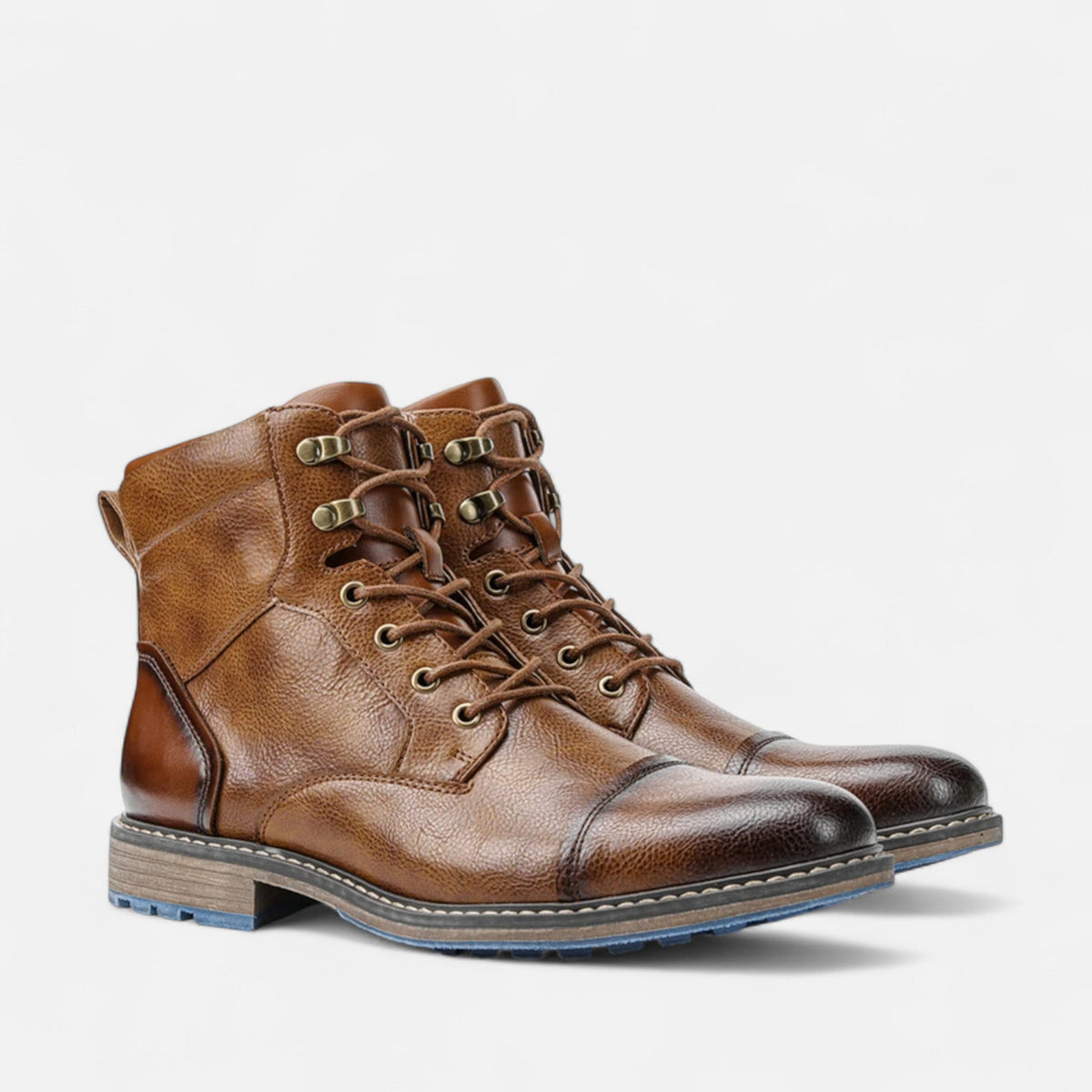 Men's Boots Retro Lightweight Round Toe Clean Silhouette with Lace Up