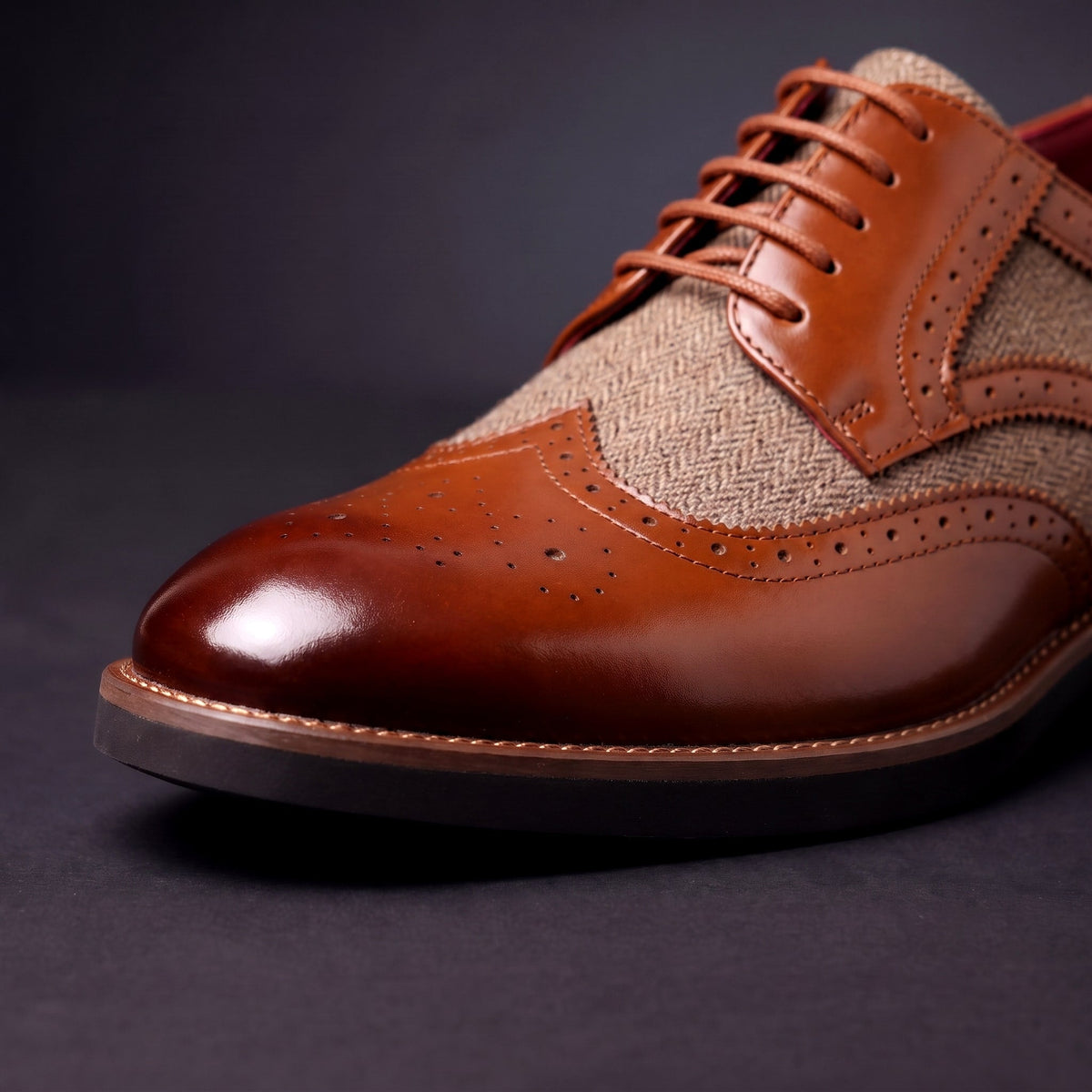 Men's Dress Shoes Wingtip Brogue Lace Up Derby with Contrast Panels