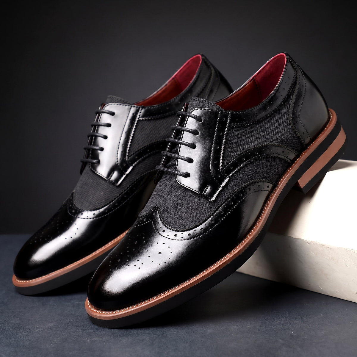 Men's Dress Shoes Wingtip Brogue Lace Up Derby with Contrast Panels
