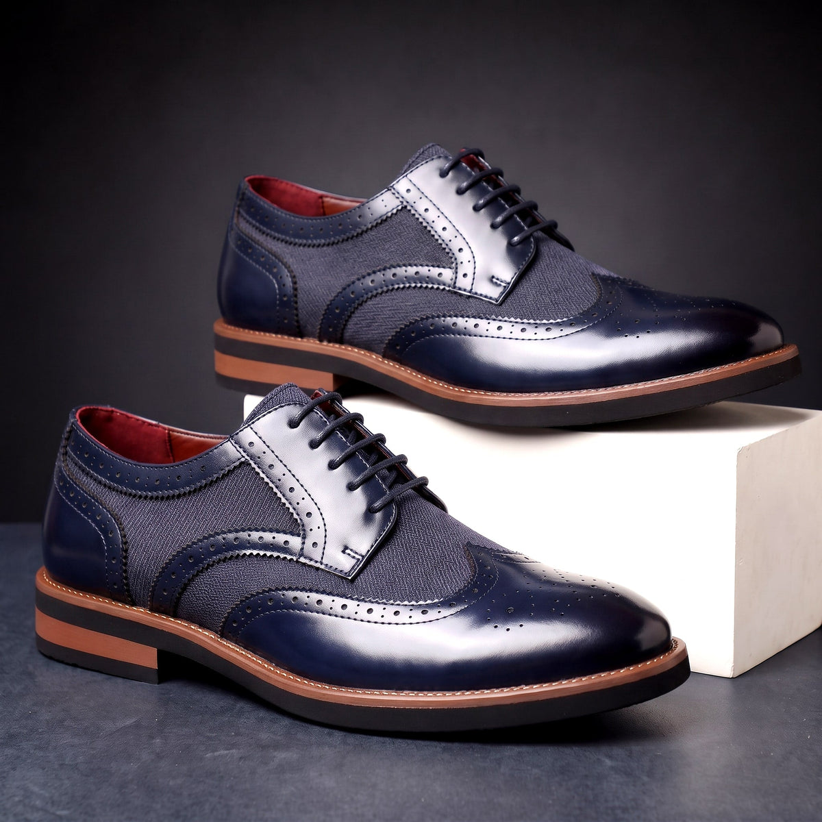 Men's Dress Shoes Wingtip Brogue Lace Up Derby with Contrast Panels
