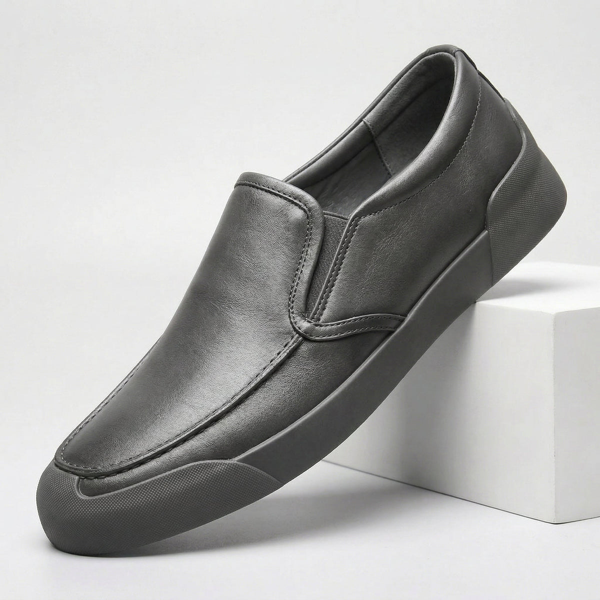Men's Slip-On Shoes Cushioned Moc-Toe Comfort Loafers