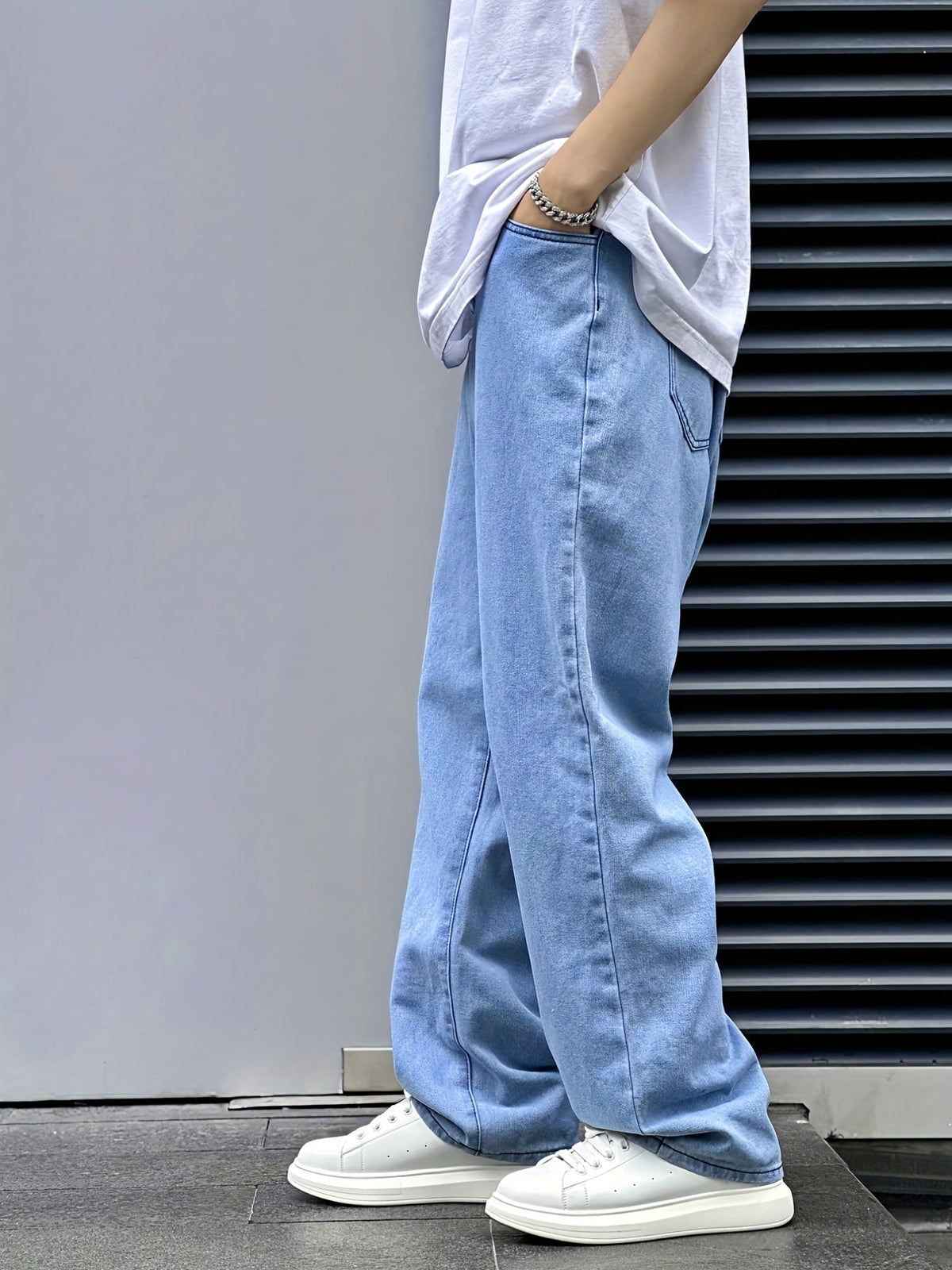 Men's Wide-Leg Jeans | Relaxed Fit & All-Day Comfort