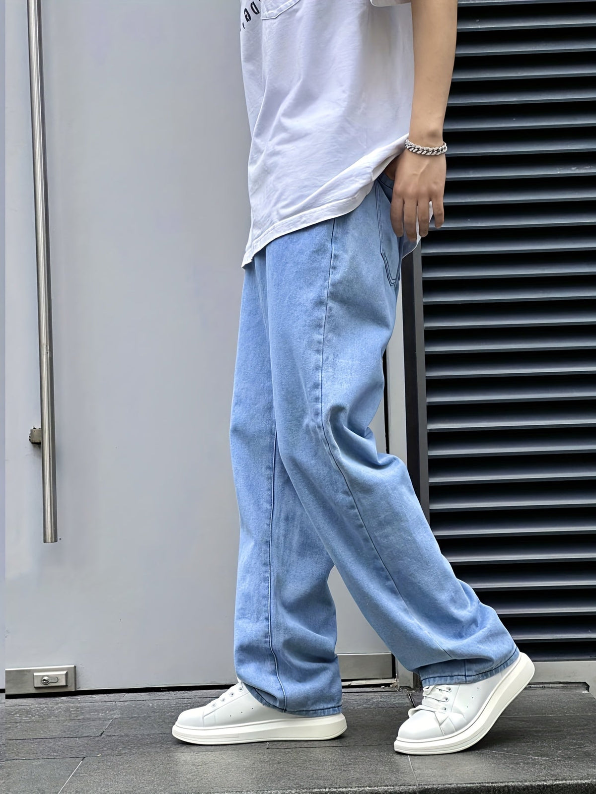 Men's Wide-Leg Jeans | Relaxed Fit & All-Day Comfort