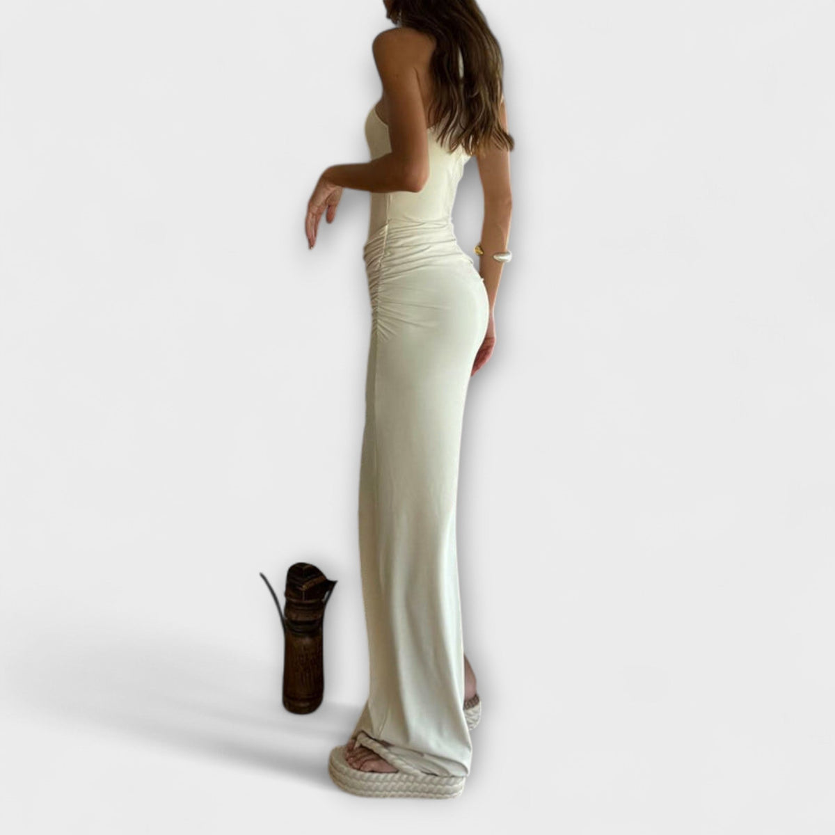 Minna - Alluring Sleeveless Cut-Out Dress for Nights Out