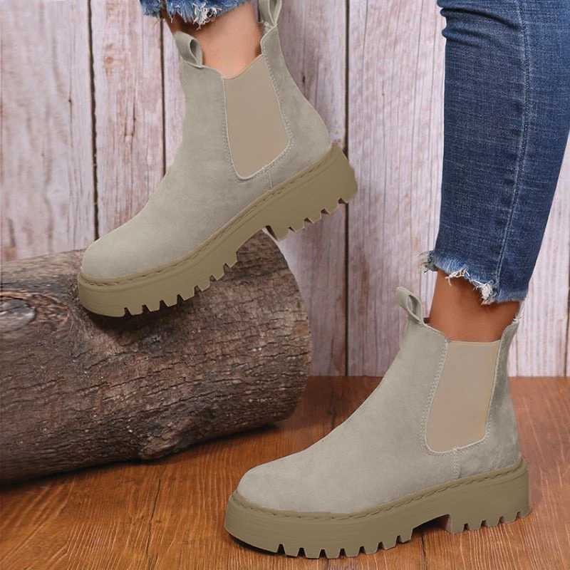 Olivia - Stylish Chunky Ankle Boots for Every Occasion