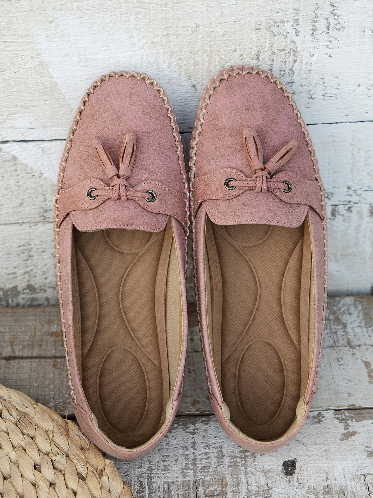 Reagan – Chic Bow Loafers for Any Occasion