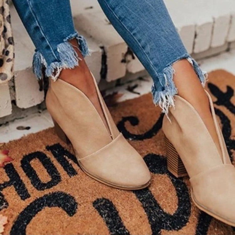 Women's Ankle Boots | V-Cut & Stacked Heel