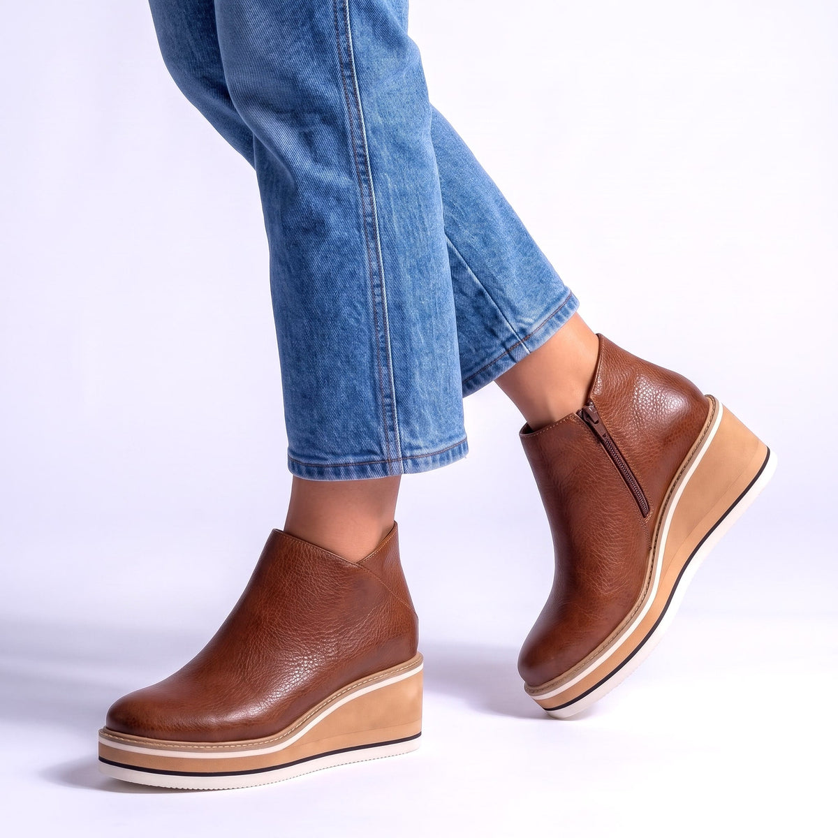 Women's Boots Wedge Heel Rounded Toe Broad Base with Contrast Sole