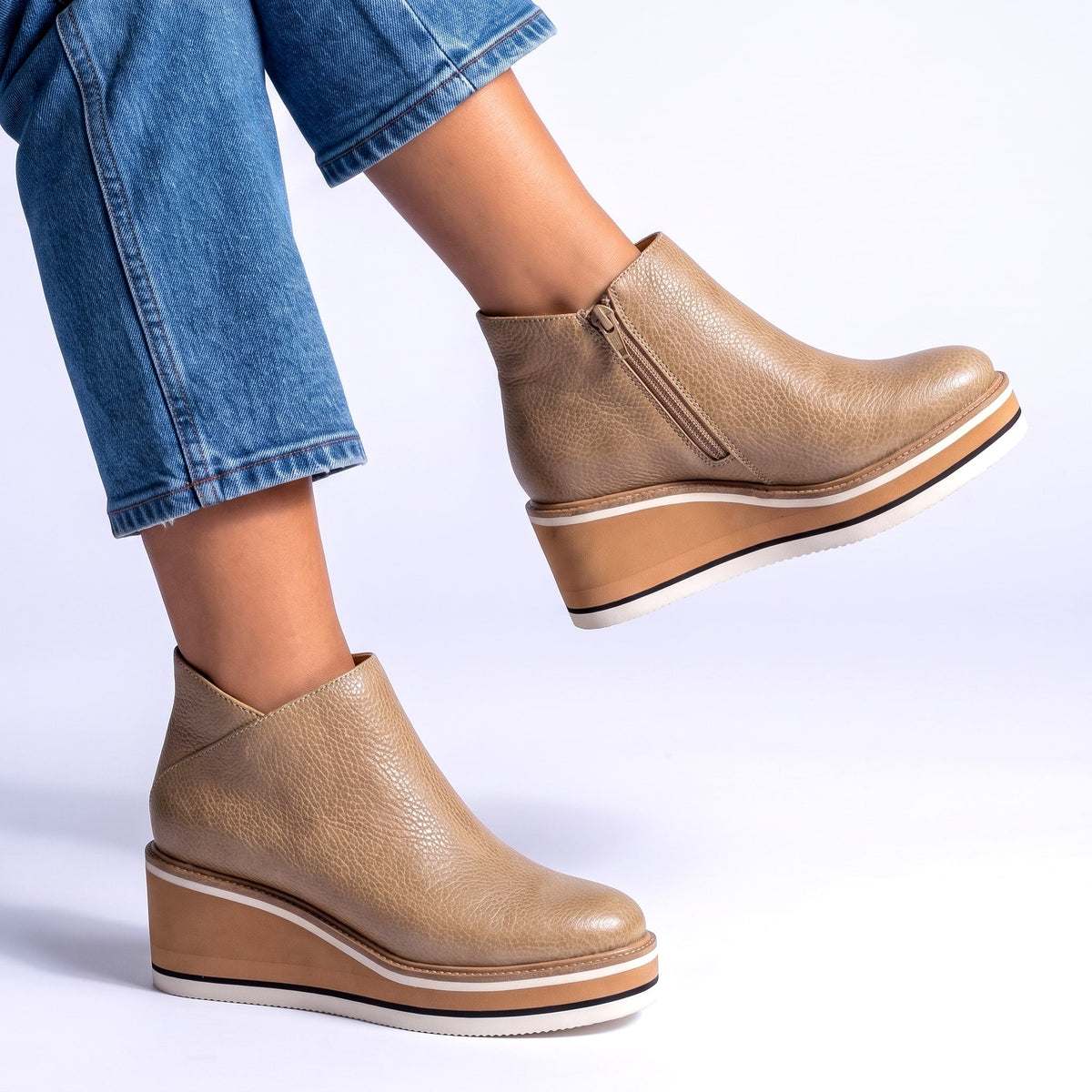 Women's Boots Wedge Heel Rounded Toe Broad Base with Contrast Sole