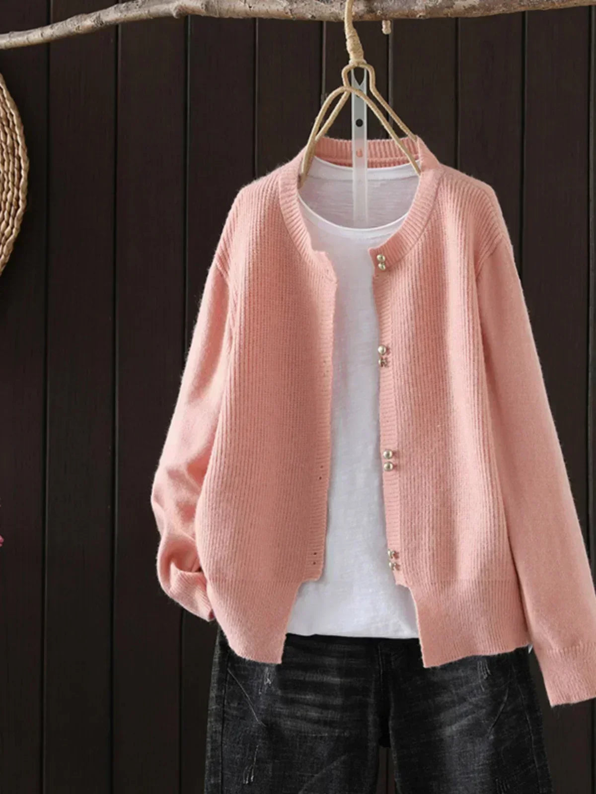 Women's Cardigan | Relaxed Fit & Seasonal Comfort