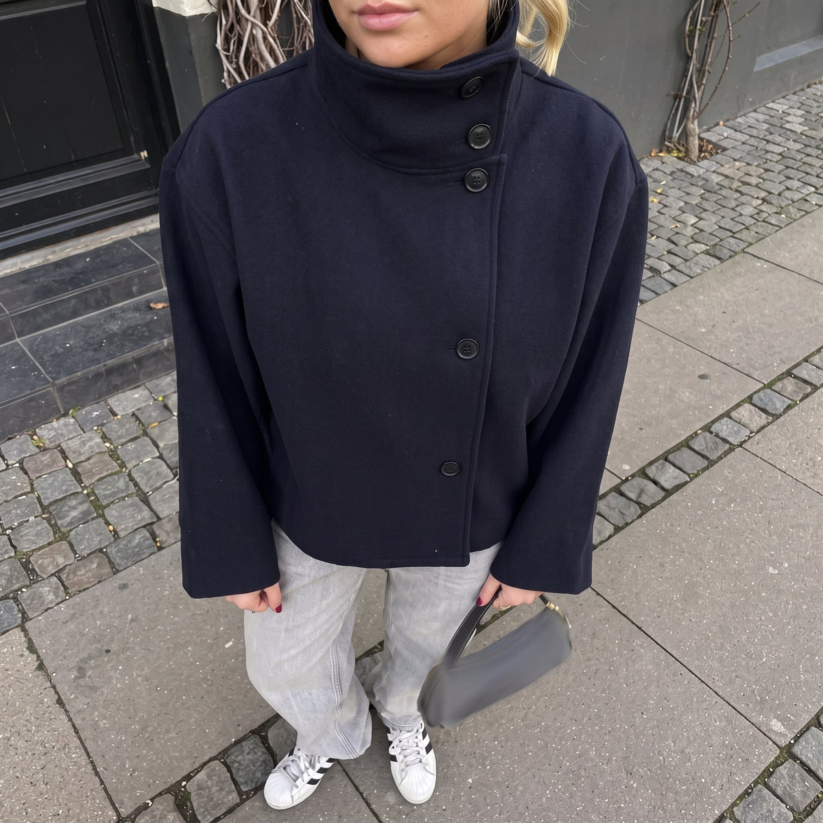 Women's Cropped Jacket Stand Collar Relaxed Fit Boxy