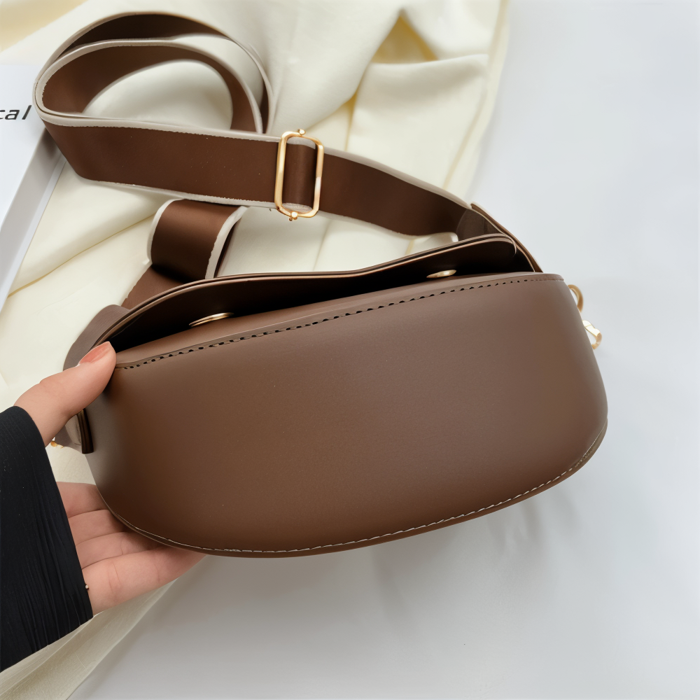 Women's Crossbody Bag | Adjustable Strap & Secure Closure