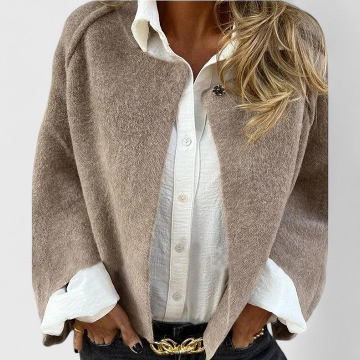 Women's Elegant Jacket | Relaxed Fit & Stylish Details