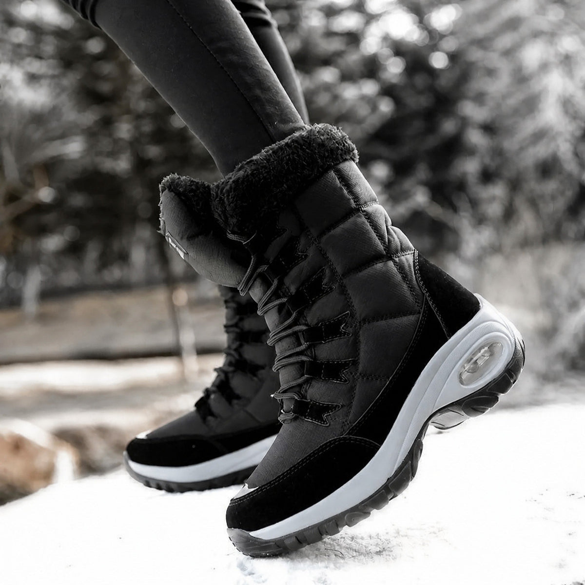 Women's Lace-Up Snow Boots | Chunky Sole & Warm Collar