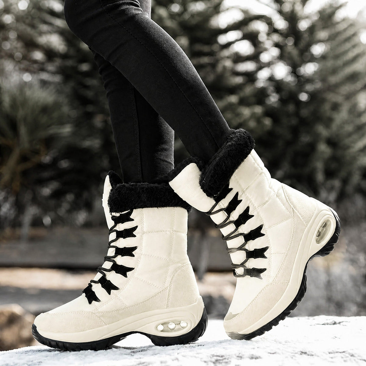 Women's Lace-Up Snow Boots | Chunky Sole & Warm Collar
