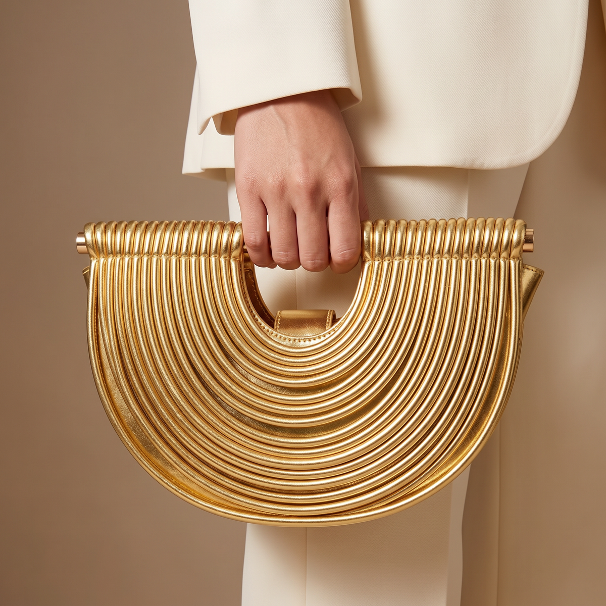 Women's Ribbed Handbag | Sculptural Design & Crossbody Strap