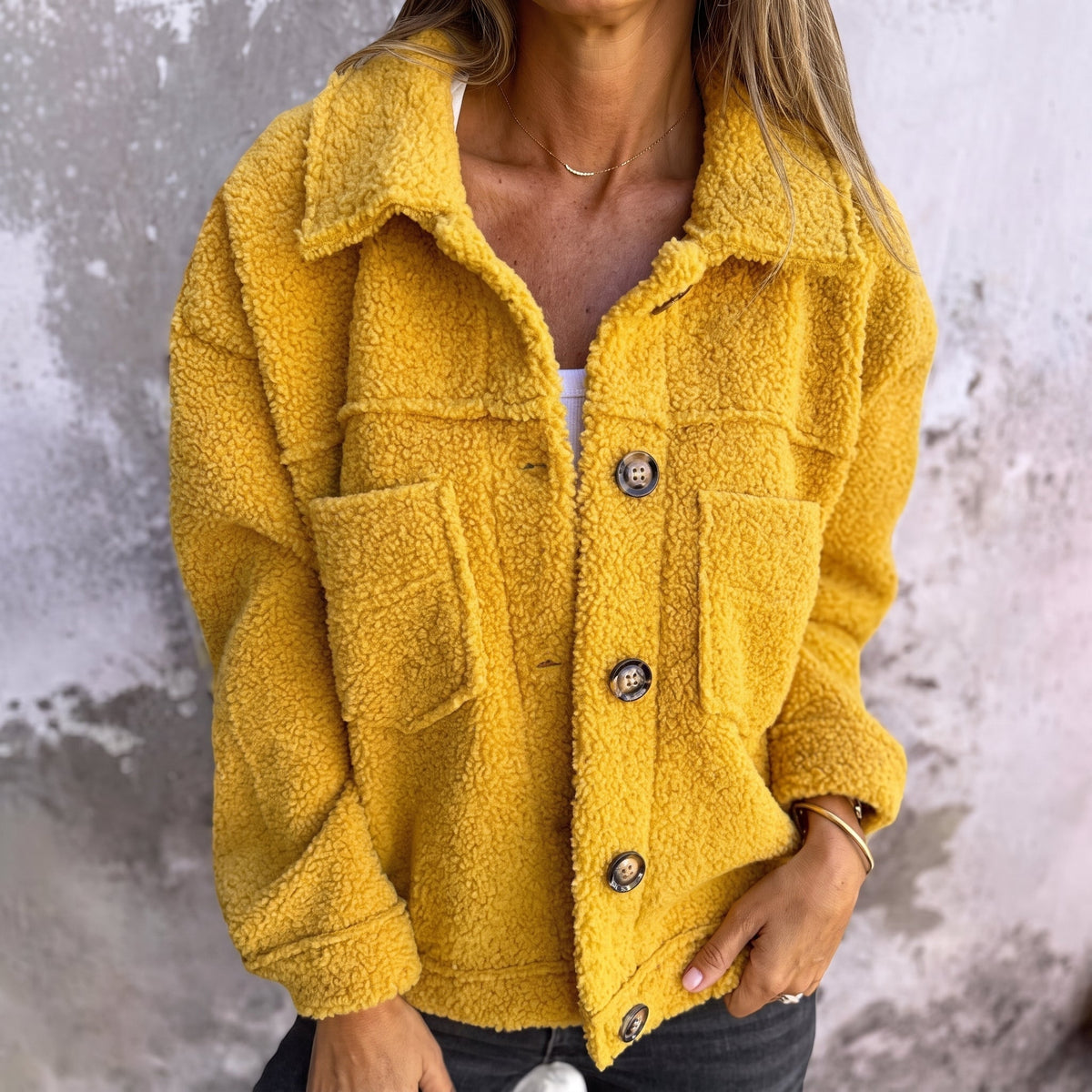 Women's Shirt Jacket Boxy Cropped Button Through with Chest Pockets