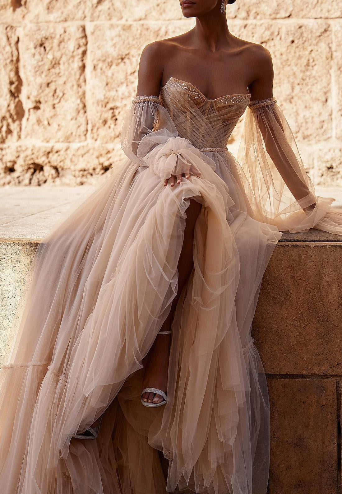 Women's Wedding Dress | Sweetheart Neckline & Puff Sleeves