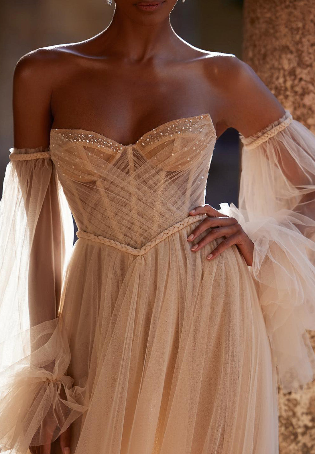 Women's Wedding Dress | Sweetheart Neckline & Puff Sleeves