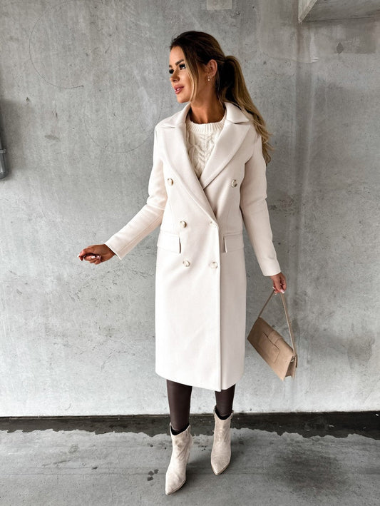 Women's Winter Coat | Fitted Silhouette & Warm Comfort