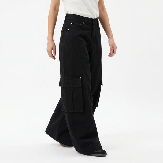 Women's Baggy Cargo Jeans | Wide Leg & Utility Pockets 1